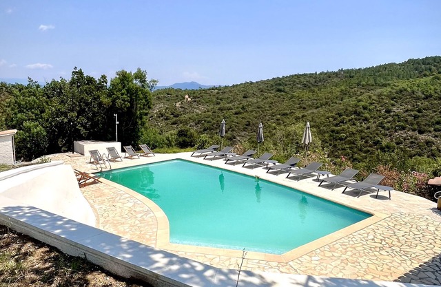 The Paradis - on the Earth