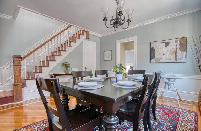 The Perfect Place To Stay: King Beds, Outdoor Space, Driveway Parking, Spacious