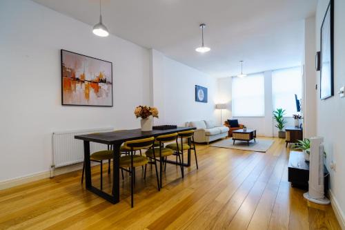 The Regents Park Nook 2 Bedroom