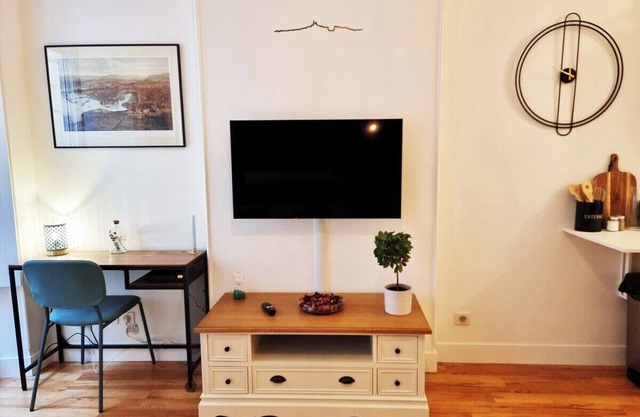 The Republik - Cosy Studio with AC, well located !