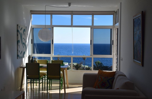 THE RESTHOUSE to relax, sea view, sea sound, sea scent