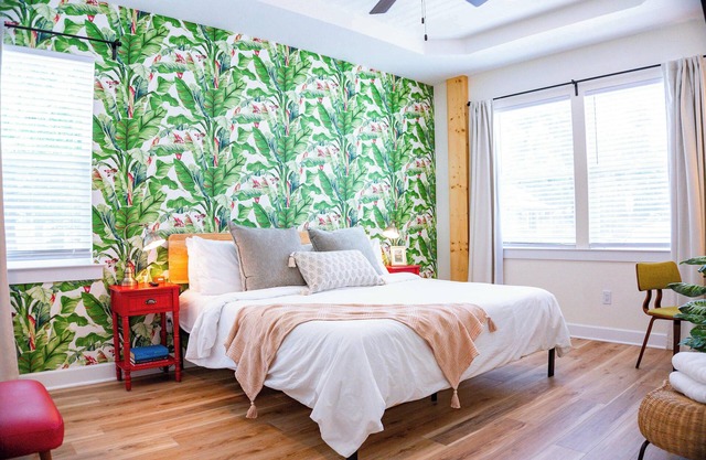 The Royal Crane Suite, New Build, Upscale, Central