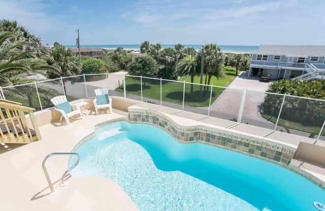 The Sand Castle Heated Pool Atlantic Ocean