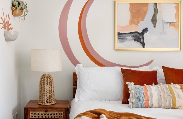 The Scarlet - Downtown Balcony Skyline