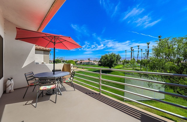 The Scarlet - Palm Royale Country Club