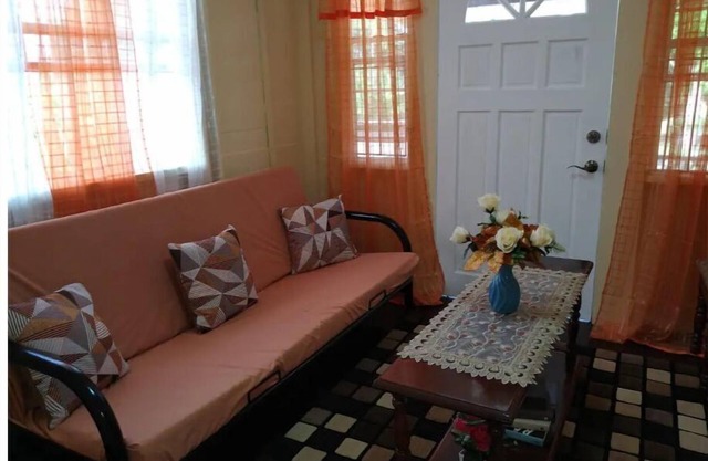 The Snug Little Nest 1 Bedroom