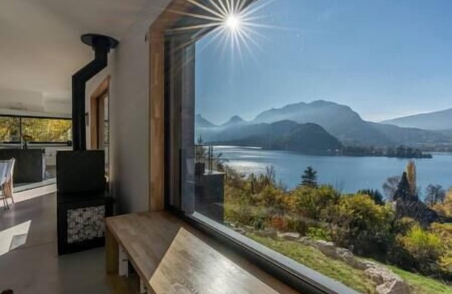 The Talloires Lakehouse Villa