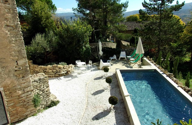 The view in Goult, Gordes at 9km, private pool & garden !
