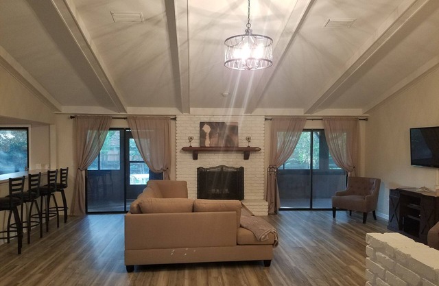 The WEC House. Close to HITS & 2 miles to the World Equestrian Center.