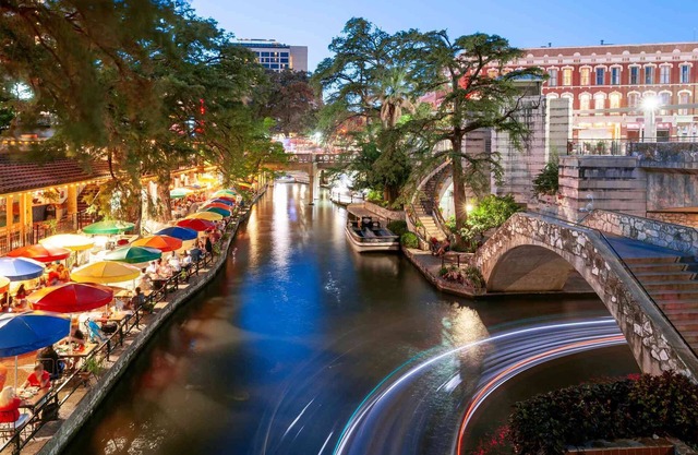 TheEastsider-Frost Bank Center/Convention Center/Alamodome/Riverwalk