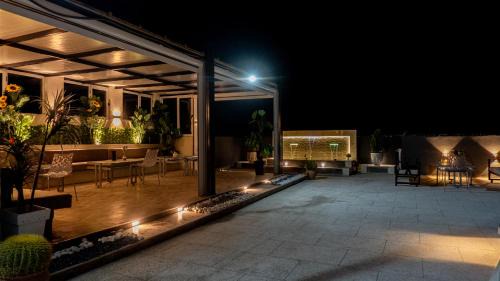 TheHive Residence