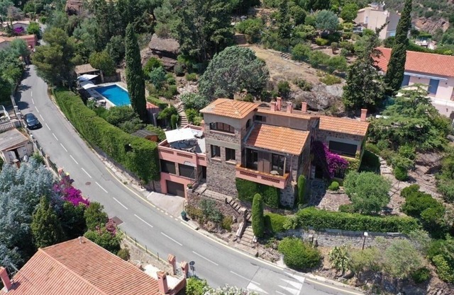 THEOULE SUR/MER Superbe villa vue panoramique ! 4’ plages