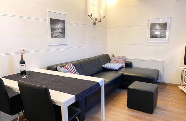 This beautiful vacation home is ideally located in Domburg for your vacation with your dog!