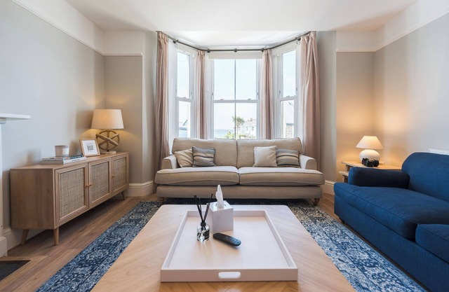 This recently renovated coastal hideaway combines contemporary comfort with beach-chic style