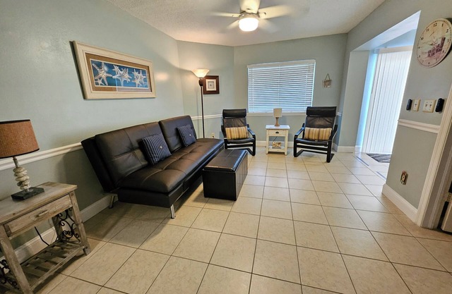 This remodeled condo is the Perfect Getaway - Sleeps 4