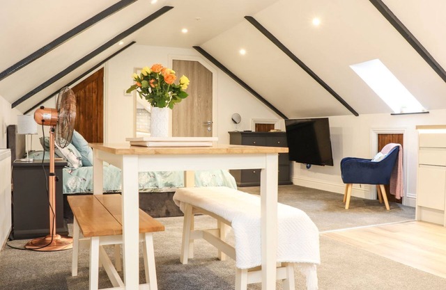 THOMAS CHAMBERS, romantic in Camborne