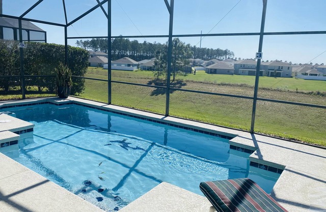 Thompsons Calabay parc 3 bedroom villa