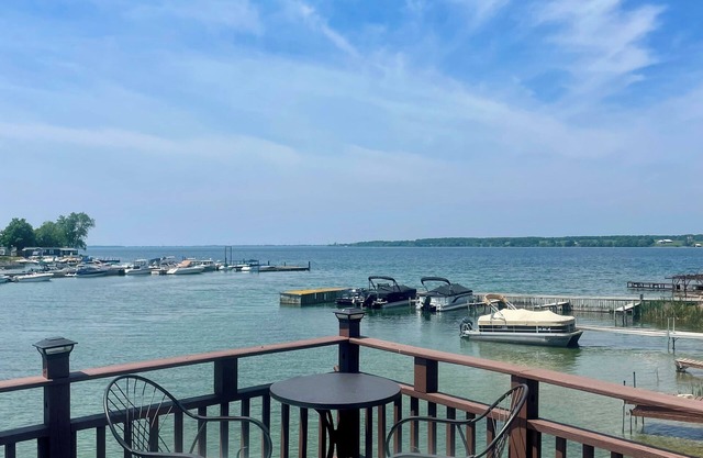 Thousand Islands, St. Lawrence River Getaway