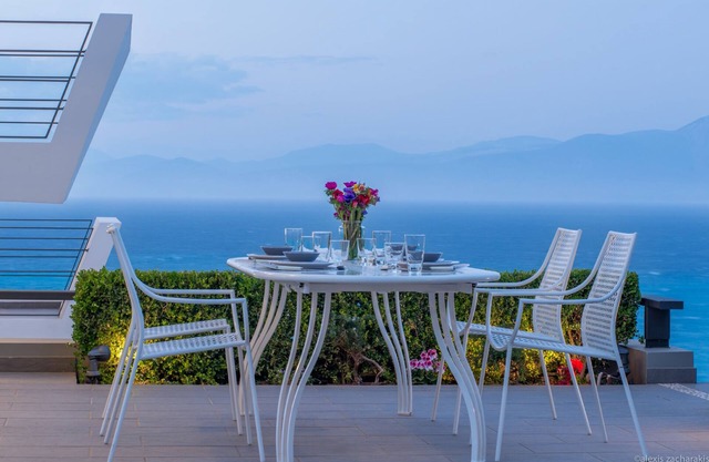 Three Bedroom Melissi Villa ΙΙ with View Sea View