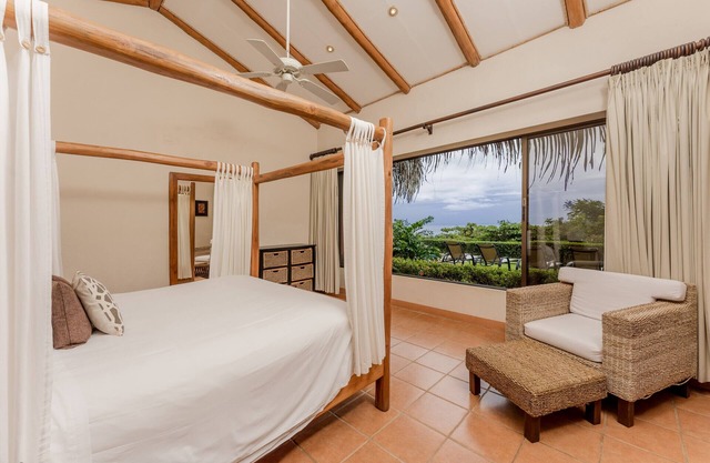 Three Bedroom Villa - Cedros