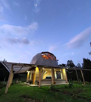 Tierra encantada la cocha