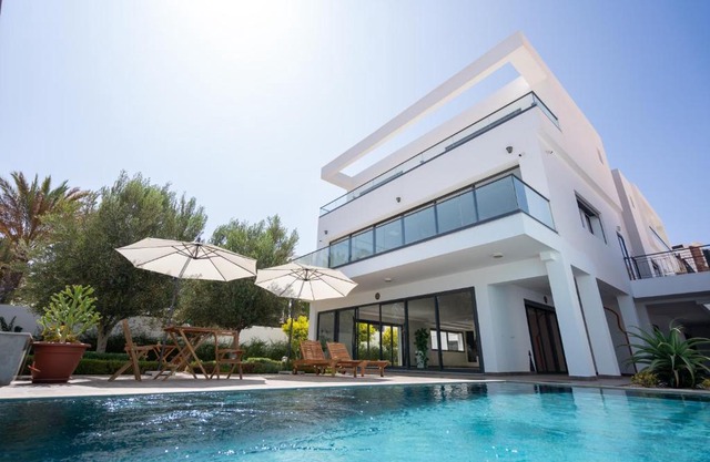 TigMAÏA Guest House In Agadir for Traditional Art and Culture