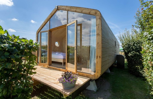Tiny House in Zeeland near Oranjezon Dunes