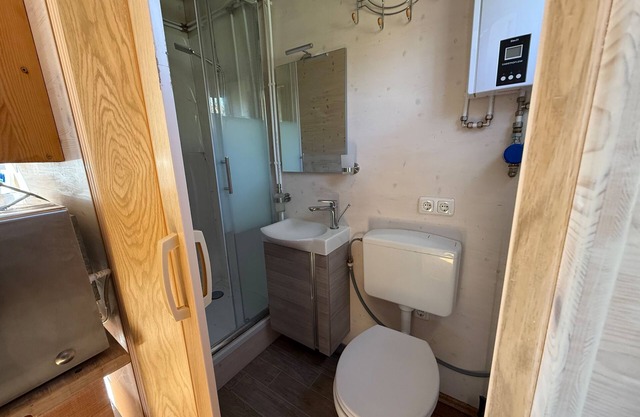 Tiny House Zeese - Tiny House Zeese? Tiny house with garden, barbecue and