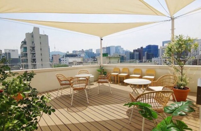 Tong Tong Petit Hotel