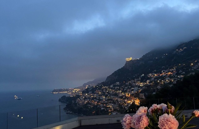 Top Location: Panoramic Villa with Pool Monaco Bay