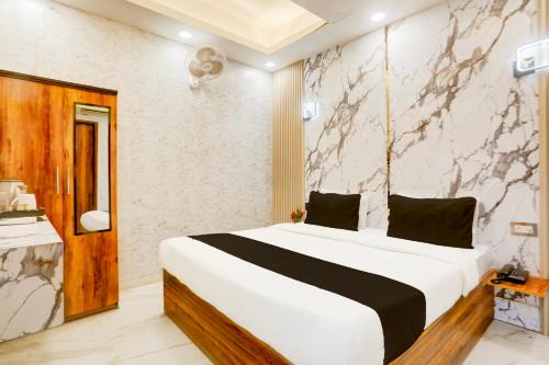 Townhouse Faridabad Railway Station Formerly Hotel Royals Paradaise