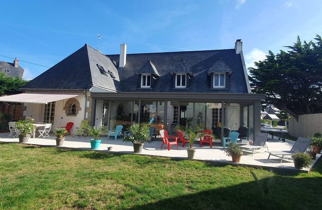 Très Belle Maison et Grand Jardin à Proximité Immédiate Dune Magnifique Plage