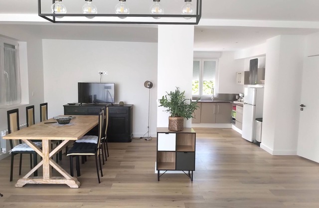 Très Spacieux F3 Avec Terrasse et Jardin