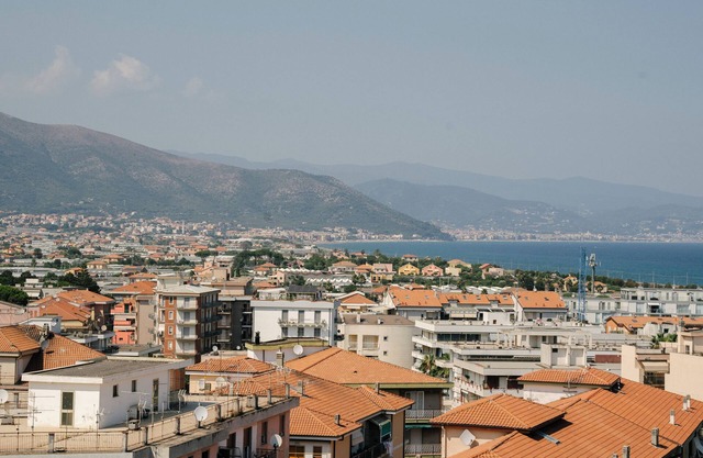 Tra le Nuvole - Two Bedroom Apartment, Sleeps 5