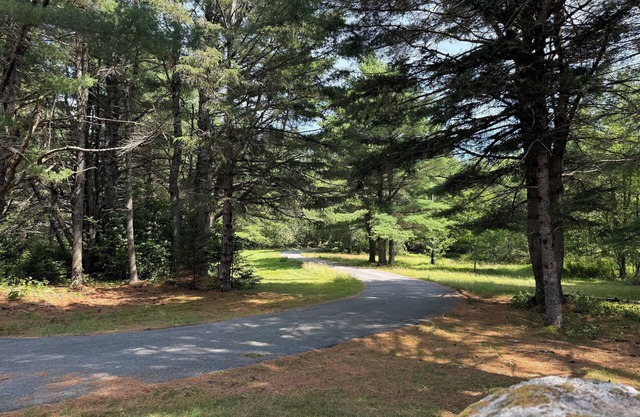 Tranquil 2-bedroom house in Cherryfield