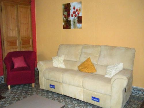 Tranquil Forestside Cottage