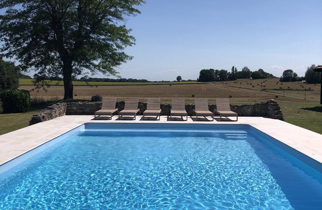 Tranquil Secluded Farmhouse