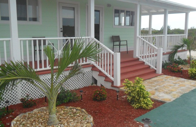 Tranquil Sunrise Cottage is right next to the FYRE FESTIVAL site.