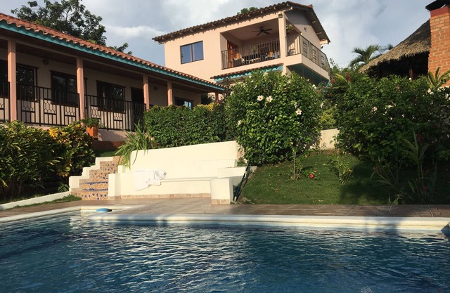 Tranquil Vacation Rental near Cartagena, ideal for birding & nature enthusiasts!