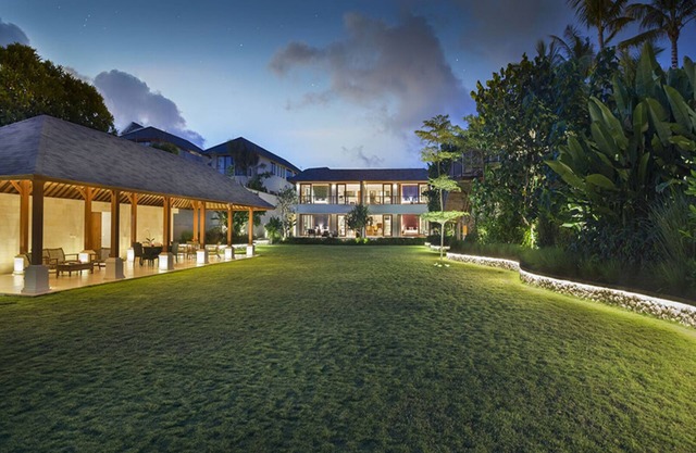 Tranquil Villa Near Berawa Beach – Bali Villa 1099