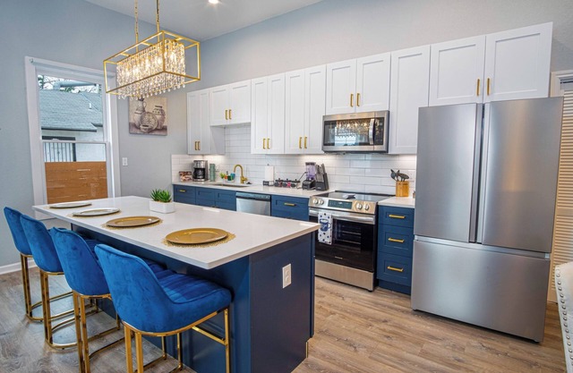 Trendy Historical Home Near Downtown Attractions