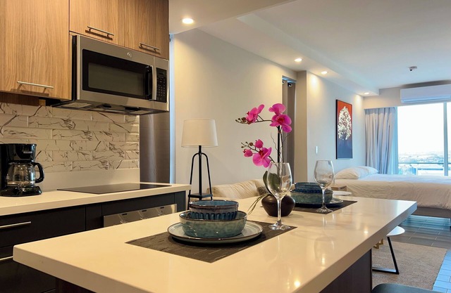 Trendy Studio Close to the Airport