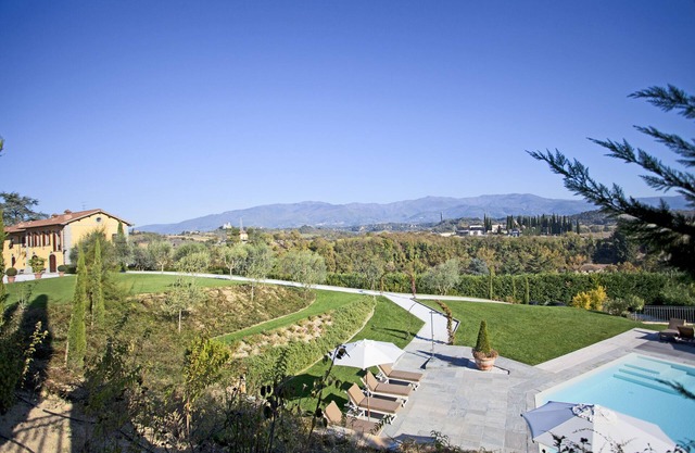 Trilo4 + 1Villa on the Florentine hills-Relais Close to Florence - Official page