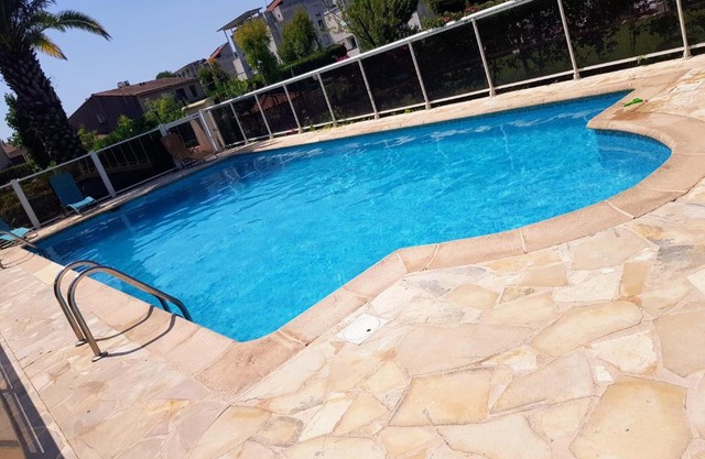 Trois pièces proche de la mer