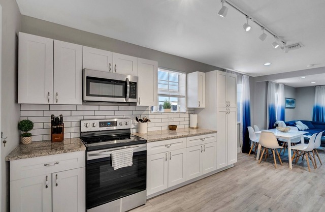 Tropical Oasis Retreat in Oakland Park, FL by RedAwning