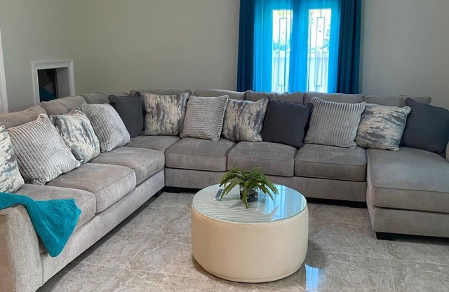 Tropical Palm Townhouse
