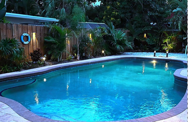 Tropical Paradise - Private Pool - Close Beaches