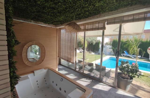 Tropical villa with Spa, private pool and beach at 3 minutes walking distance.