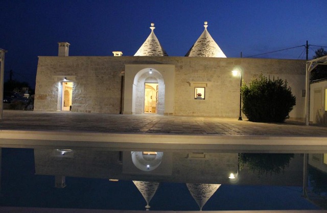 TRULLI COLIBRI'