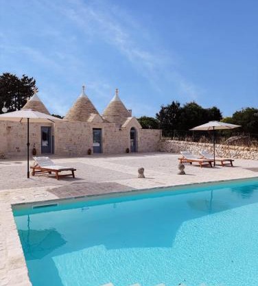 Trulli Fortunato private, heated swimming pool